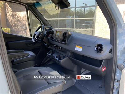 2024 Mercedes-Benz Sprinter 2500 Crew   - Photo 20 - Tempe, AZ 85281