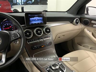 2018 Mercedes-Benz GLC GLC 300   - Photo 14 - Tempe, AZ 85281