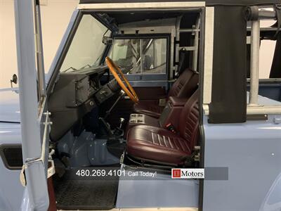 1985 Land Rover Defender 90   - Photo 10 - Tempe, AZ 85281
