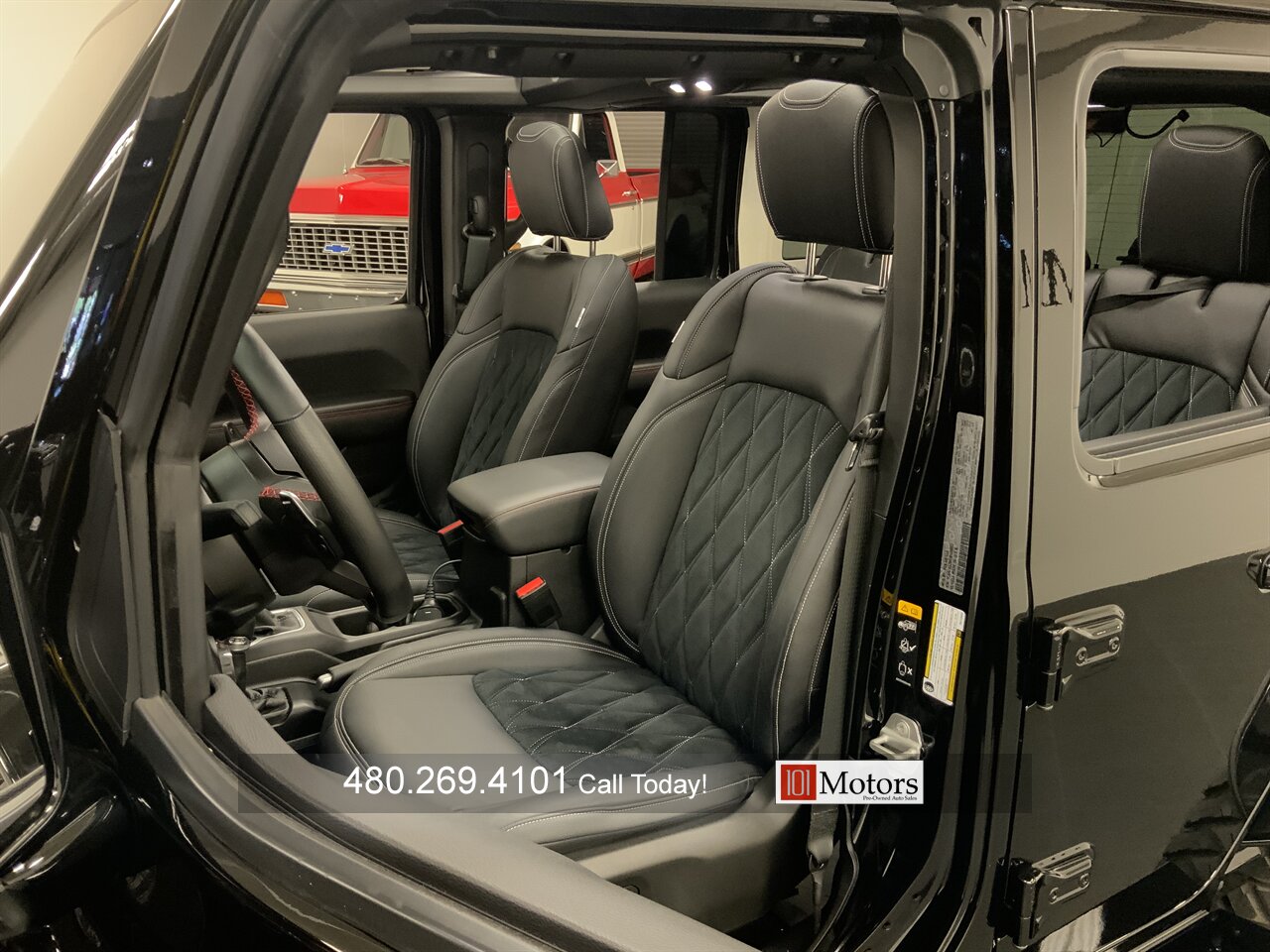 2024 Jeep Wrangler Rubicon 392 - Photo 2 - Tempe, AZ 85281