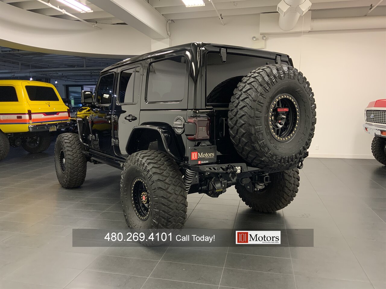 2024 Jeep Wrangler Rubicon 392 - Photo 5 - Tempe, AZ 85281