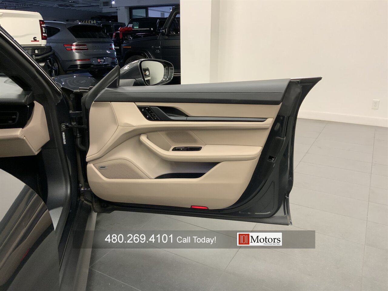 2020 Porsche Taycan 4S - Photo 16 - Tempe, AZ 85281