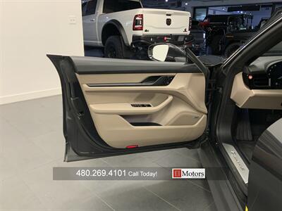 2020 Porsche Taycan 4S - Photo 9 - Tempe, AZ 85281