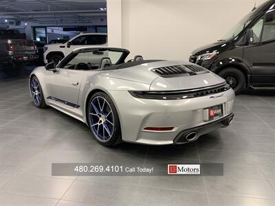 2025 Porsche 911 Carrera T  Cabriolet - Photo 5 - Tempe, AZ 85281