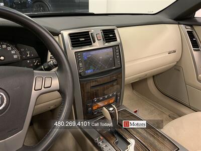 2006 Cadillac XLR-V   - Photo 17 - Tempe, AZ 85281