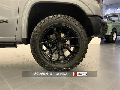2024 GMC Sierra 1500 AT4X   - Photo 29 - Tempe, AZ 85281