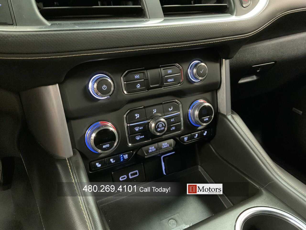 2024 GMC Yukon SLT - Photo 16 - Tempe, AZ 85281