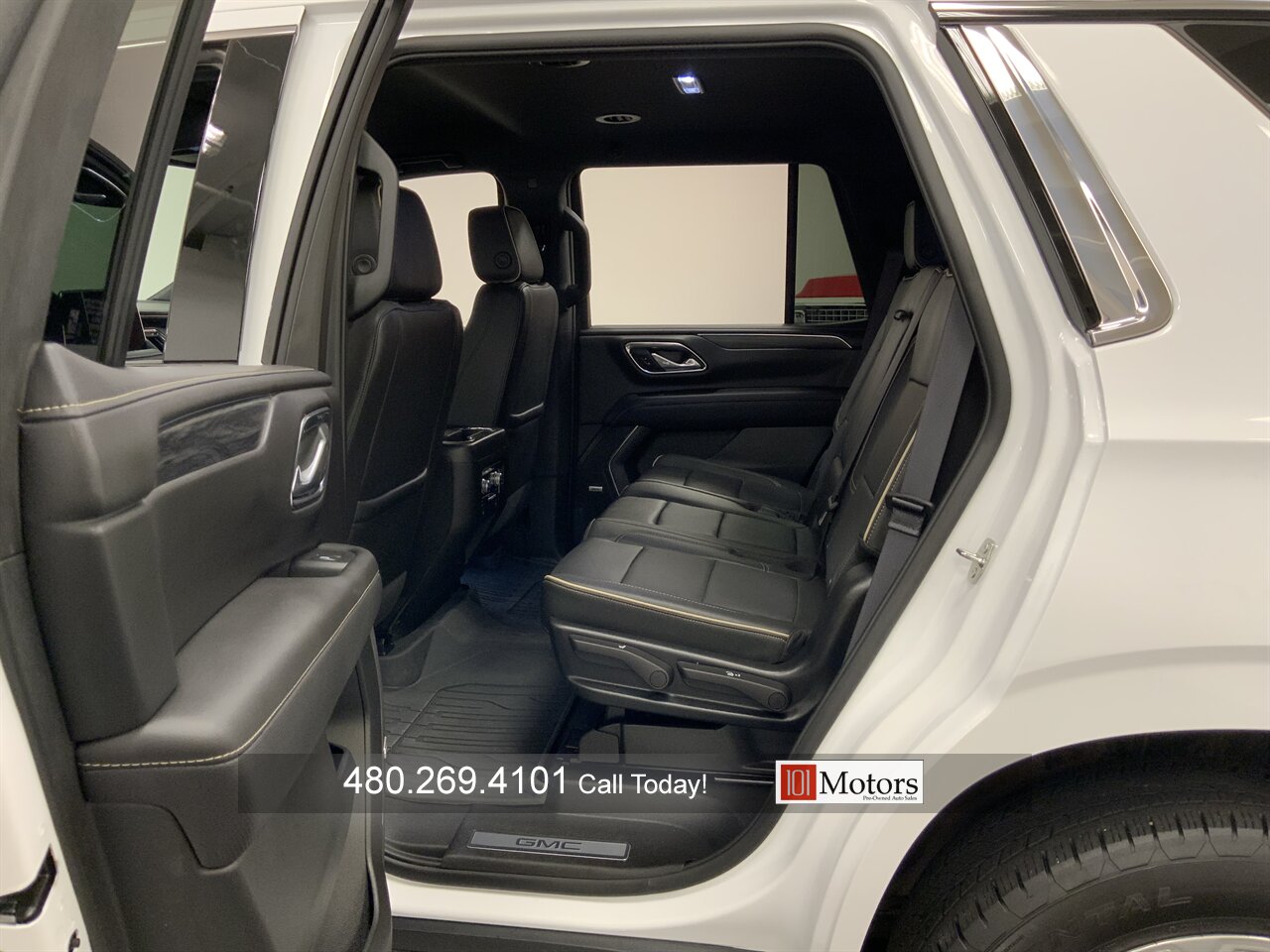 2024 GMC Yukon SLT - Photo 25 - Tempe, AZ 85281
