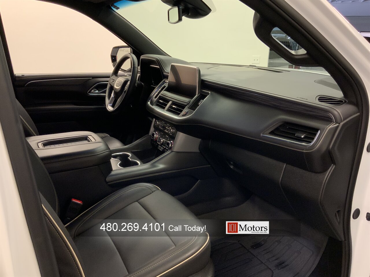 2024 GMC Yukon SLT - Photo 20 - Tempe, AZ 85281