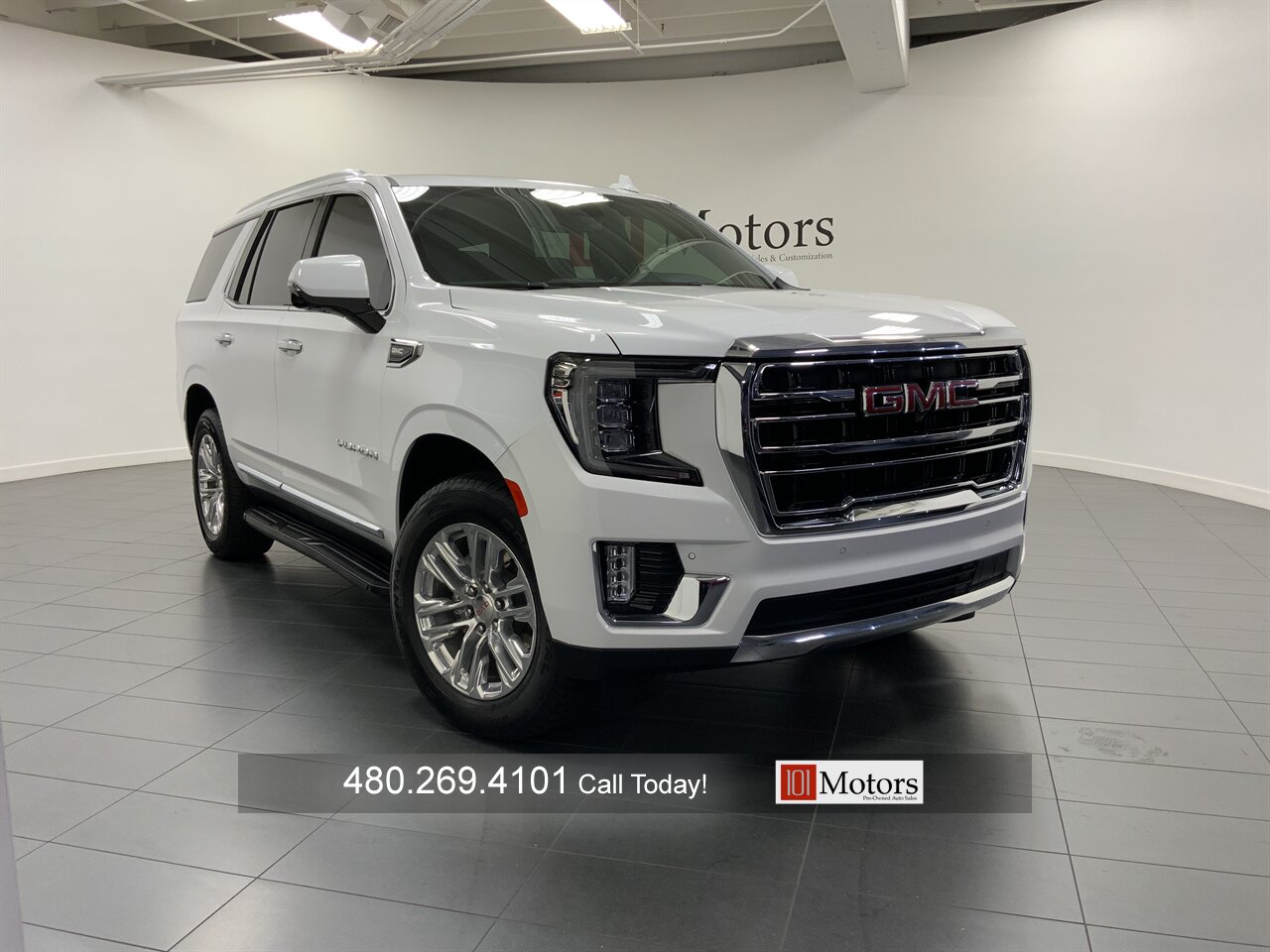 2024 GMC Yukon SLT - Photo 1 - Tempe, AZ 85281