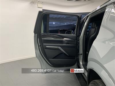 2026 Cadillac Escalade IQL Sport   - Photo 25 - Tempe, AZ 85281