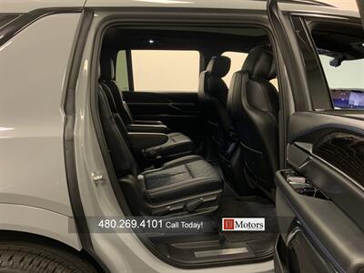 2026 Cadillac Escalade IQL Sport   - Photo 23 - Tempe, AZ 85281