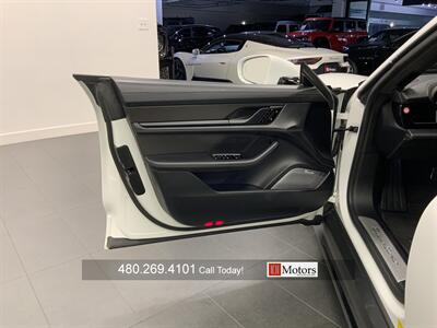 2020 Porsche Taycan Turbo   - Photo 9 - Tempe, AZ 85281