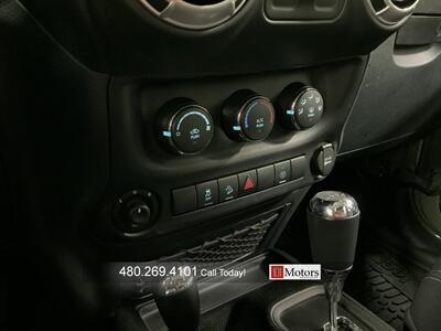 2015 Jeep Wrangler Sahara   - Photo 19 - Tempe, AZ 85281