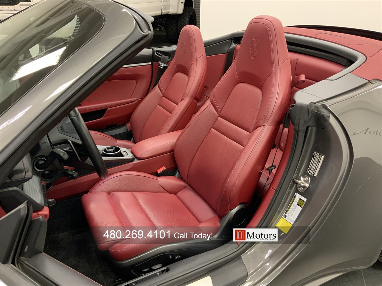 2023 Porsche 911 Carrera - Photo 2 - Tempe, AZ 85281