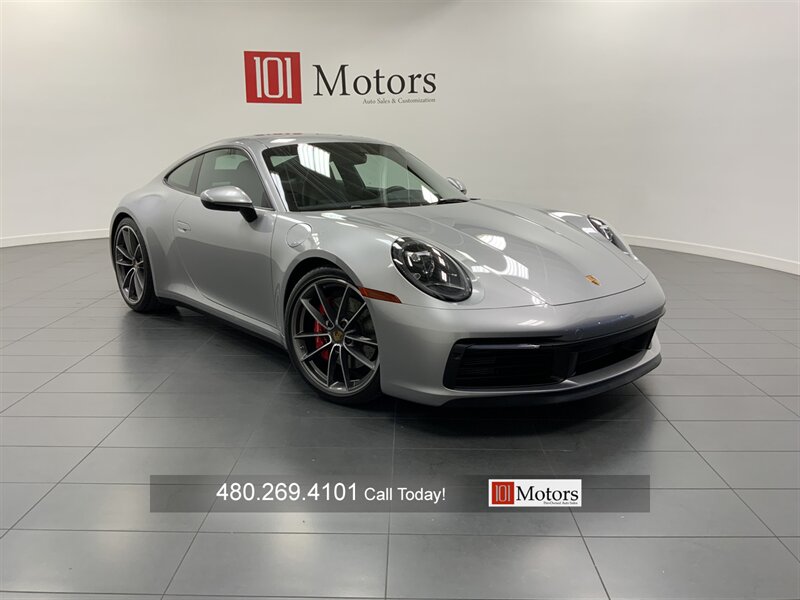 2020 Porsche 911 Carrera 4S  