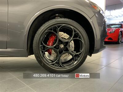2024 Alfa Romeo Stelvio Quadrifoglio - Photo 30 - Tempe, AZ 85281