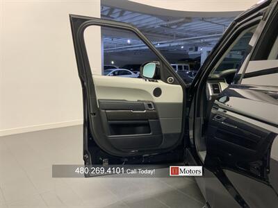 2021 Land Rover Range Rover Sport SVR Carbon Edition   - Photo 9 - Tempe, AZ 85281