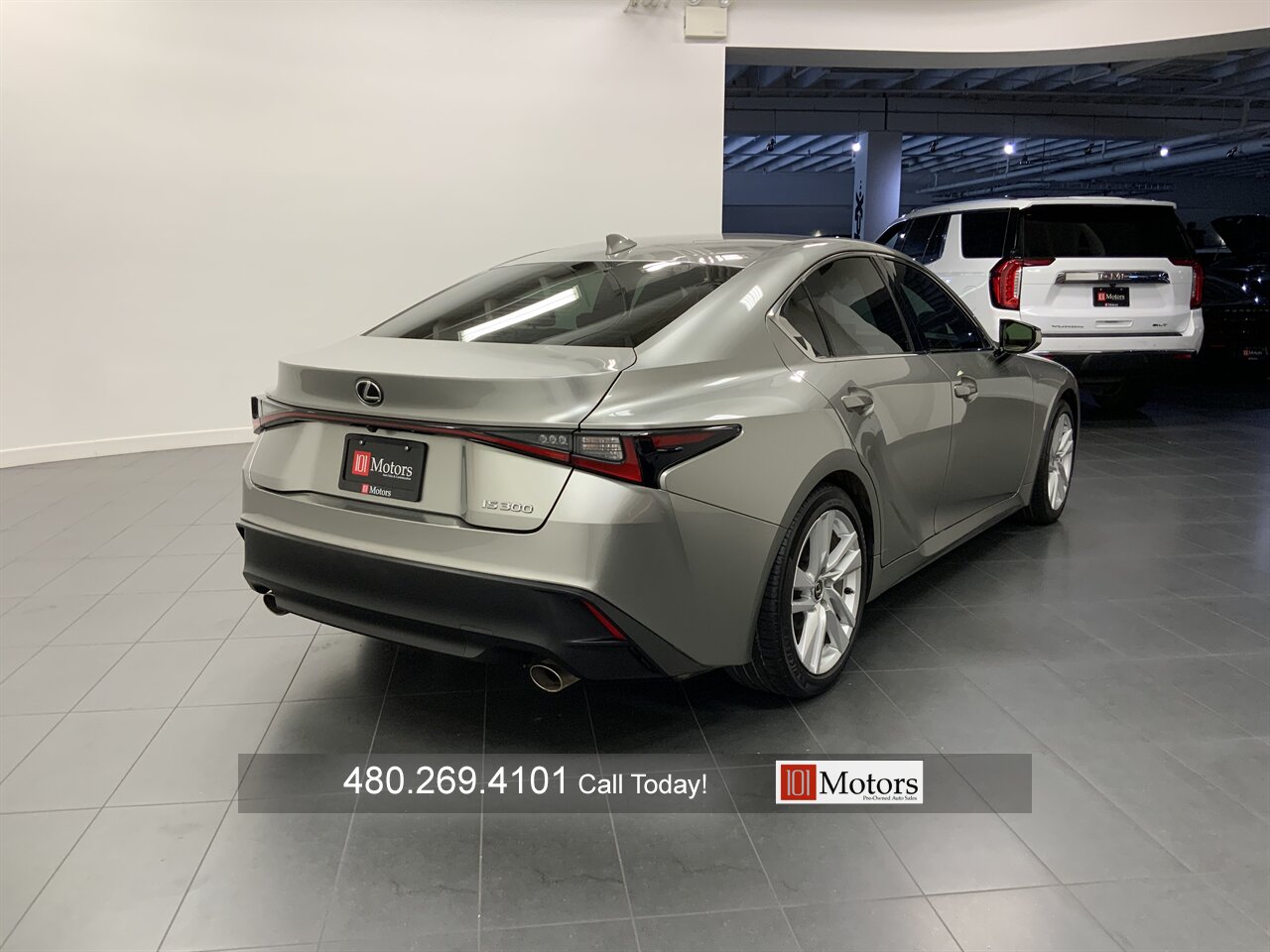 2023 Lexus IS 300 - Photo 3 - Tempe, AZ 85281