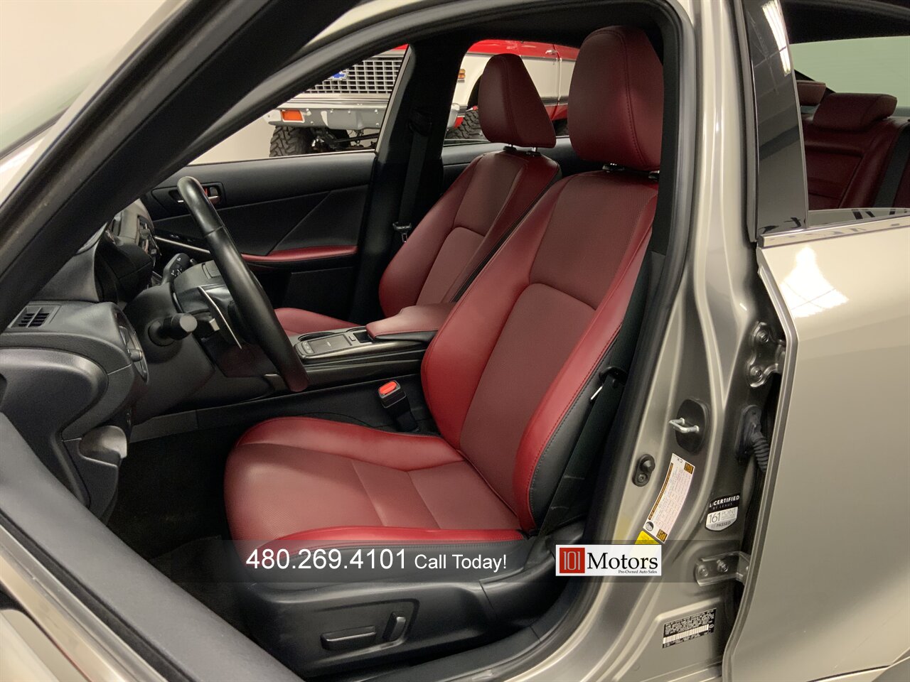 2023 Lexus IS 300 - Photo 2 - Tempe, AZ 85281
