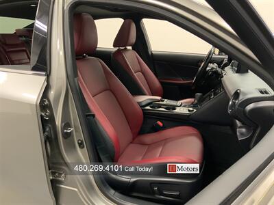 2023 Lexus IS 300   - Photo 19 - Tempe, AZ 85281