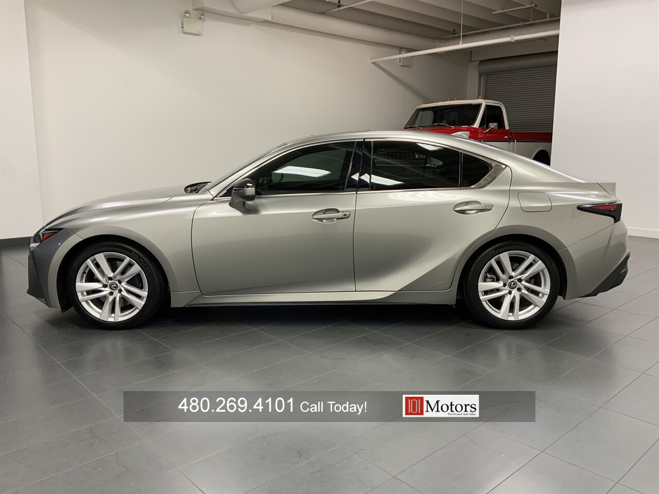 2023 Lexus IS 300 - Photo 6 - Tempe, AZ 85281
