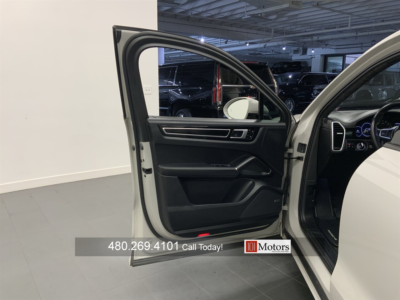 2021 Porsche Cayenne GTS Coupe - Photo 9 - Tempe, AZ 85281