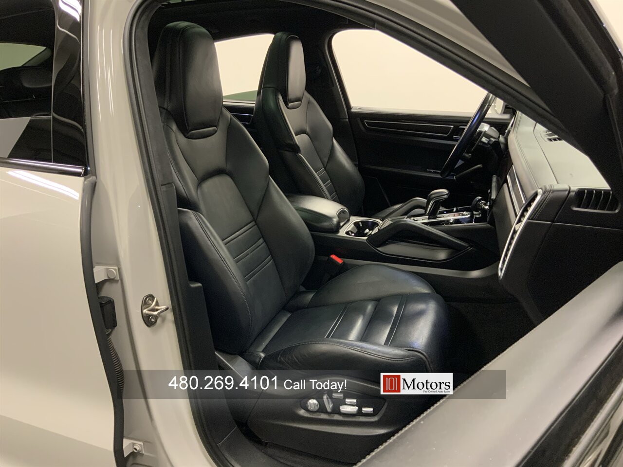 2021 Porsche Cayenne GTS Coupe - Photo 19 - Tempe, AZ 85281