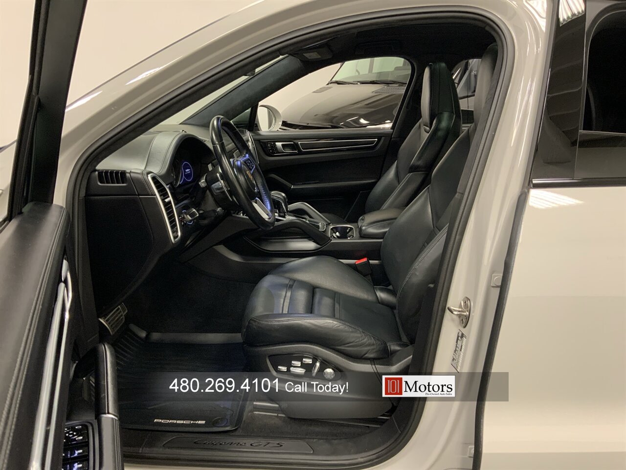 2021 Porsche Cayenne GTS Coupe - Photo 10 - Tempe, AZ 85281