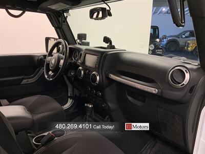 2015 Jeep Wrangler Unlimi Rubicon   - Photo 22 - Tempe, AZ 85281