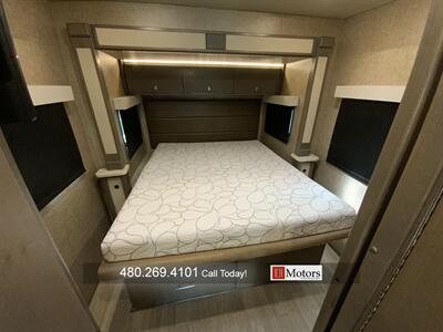 2017 Tiffin Wayfarer 24QW   - Photo 44 - Tempe, AZ 85281