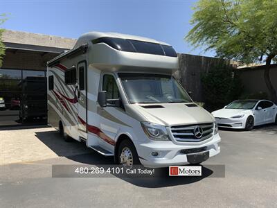 2017 Tiffin Wayfarer 24QW   - Photo 1 - Tempe, AZ 85281