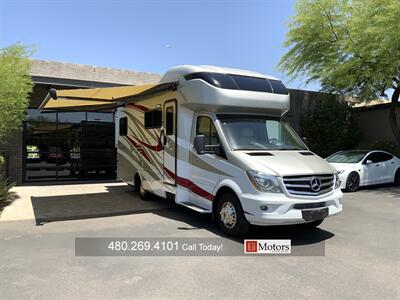 2017 Tiffin Wayfarer 24QW   - Photo 8 - Tempe, AZ 85281