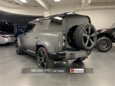 2023 LAND ROVER DEFENDER 110 CARPATHIAN ED   - Photo 5 - Tempe, AZ 85281