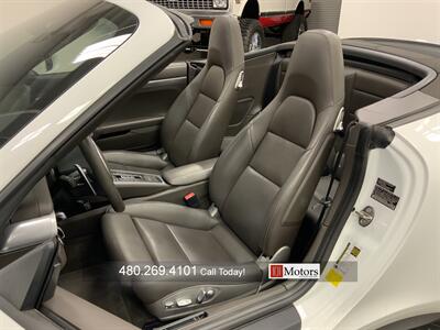 2014 Porsche 911 Carrera 4S   - Photo 2 - Tempe, AZ 85281