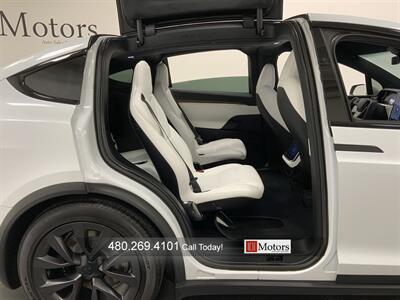 2023 Tesla Model X   - Photo 24 - Tempe, AZ 85281