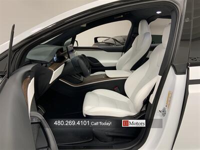 2023 Tesla Model X   - Photo 10 - Tempe, AZ 85281