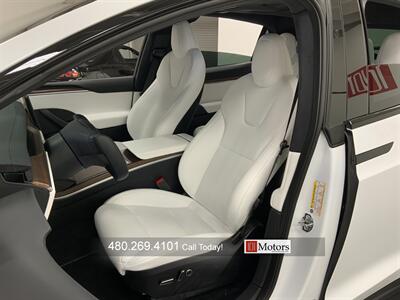 2023 Tesla Model X   - Photo 2 - Tempe, AZ 85281