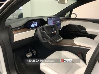 2023 Tesla Model X   - Photo 11 - Tempe, AZ 85281