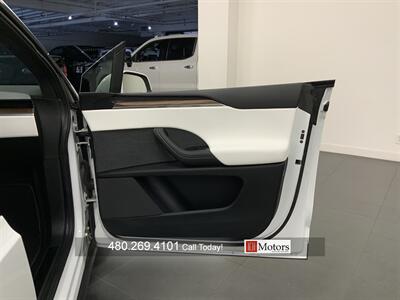 2023 Tesla Model X   - Photo 19 - Tempe, AZ 85281