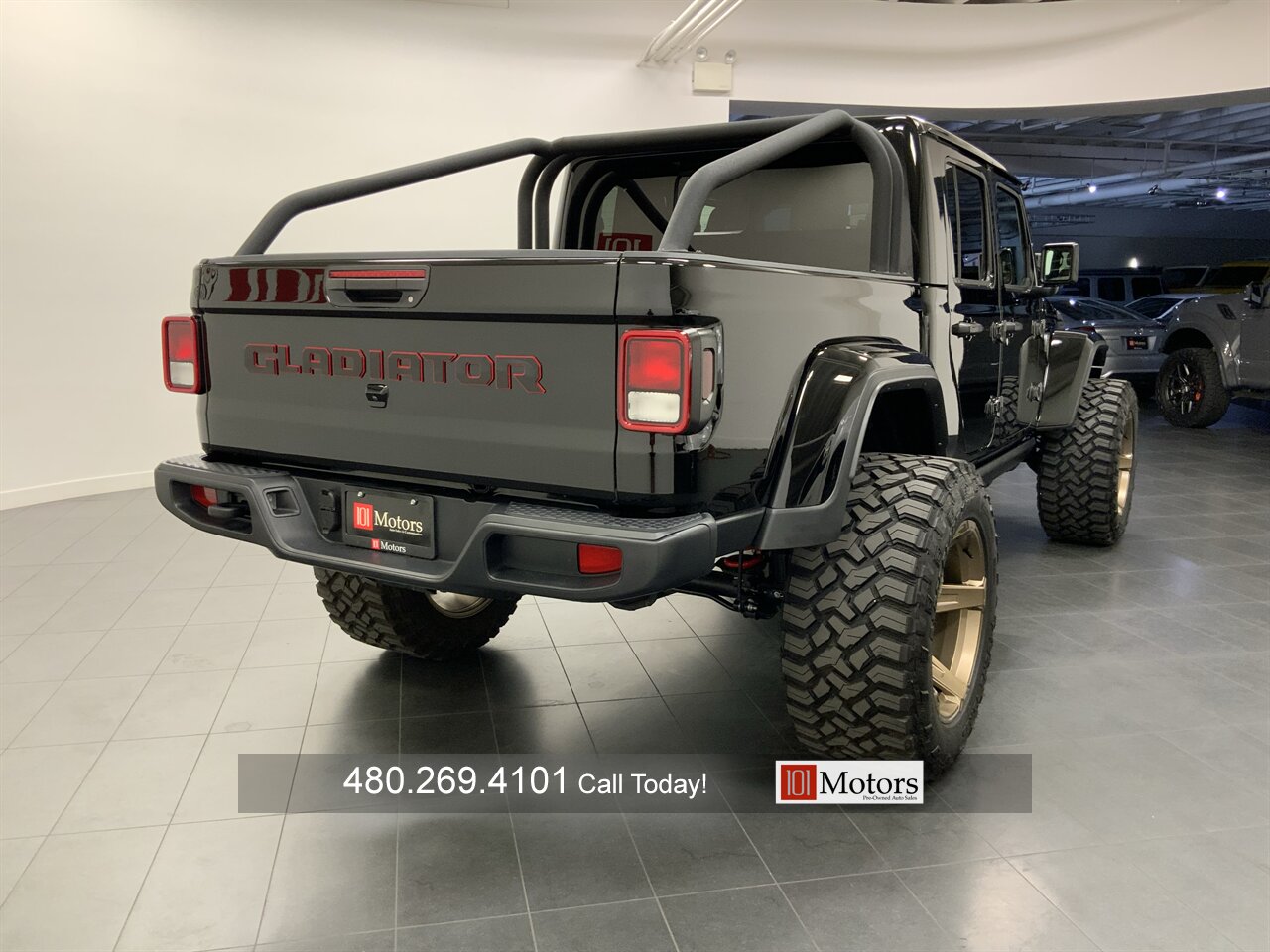 2025 Jeep Gladiator NightHawk - Photo 3 - Tempe, AZ 85281