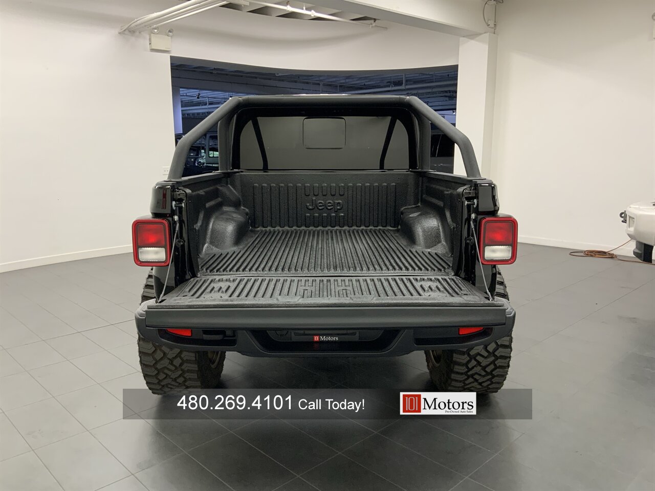 2025 Jeep Gladiator NightHawk - Photo 28 - Tempe, AZ 85281