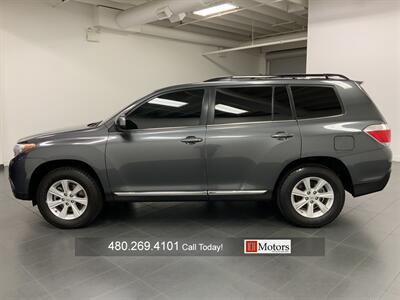 2013 Toyota Highlander Plus   - Photo 6 - Tempe, AZ 85281