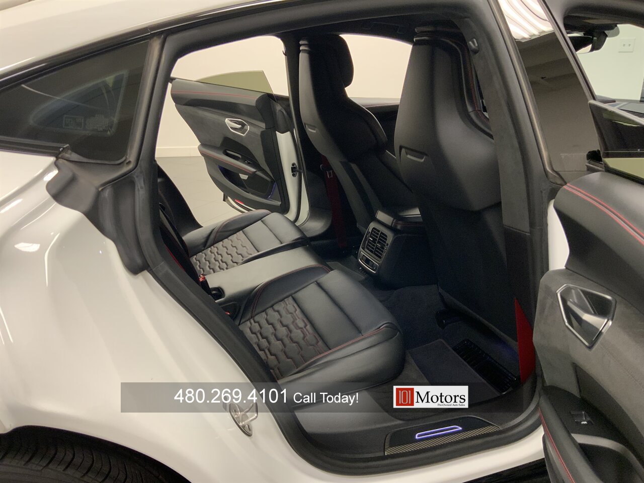 2022 Audi RS e-tron GT quattro - Photo 24 - Tempe, AZ 85281