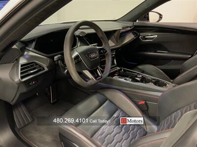 2022 Audi RS e-tron GT quattro   - Photo 12 - Tempe, AZ 85281