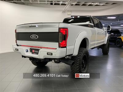 2017 Ford F-350 Super Duty Lariat   - Photo 3 - Tempe, AZ 85281