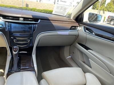 2013 Cadillac XTS Premium Collection   - Photo 14 - Redlands, CA 92373