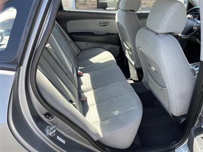 2010 Hyundai ELANTRA GLS   - Photo 12 - Redlands, CA 92373