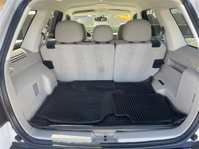 2011 Ford Escape Hybrid   - Photo 15 - Redlands, CA 92373