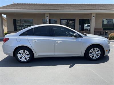 2014 Chevrolet Cruze LS Auto   - Photo 4 - Redlands, CA 92373